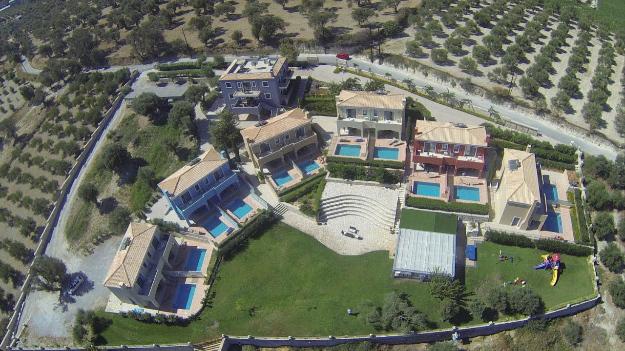 Carme Villas Adelianos Kampos Exterior foto