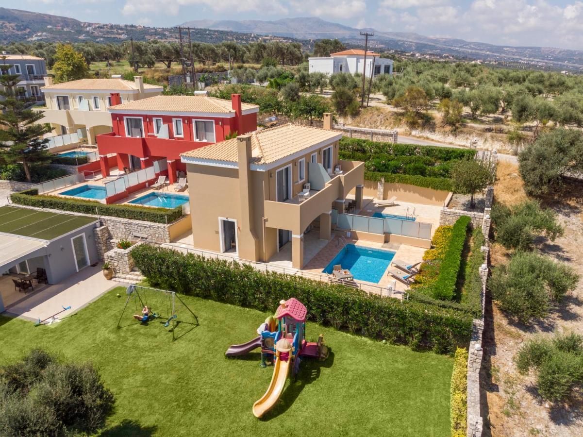 Carme Villas Adelianos Kampos Exterior foto